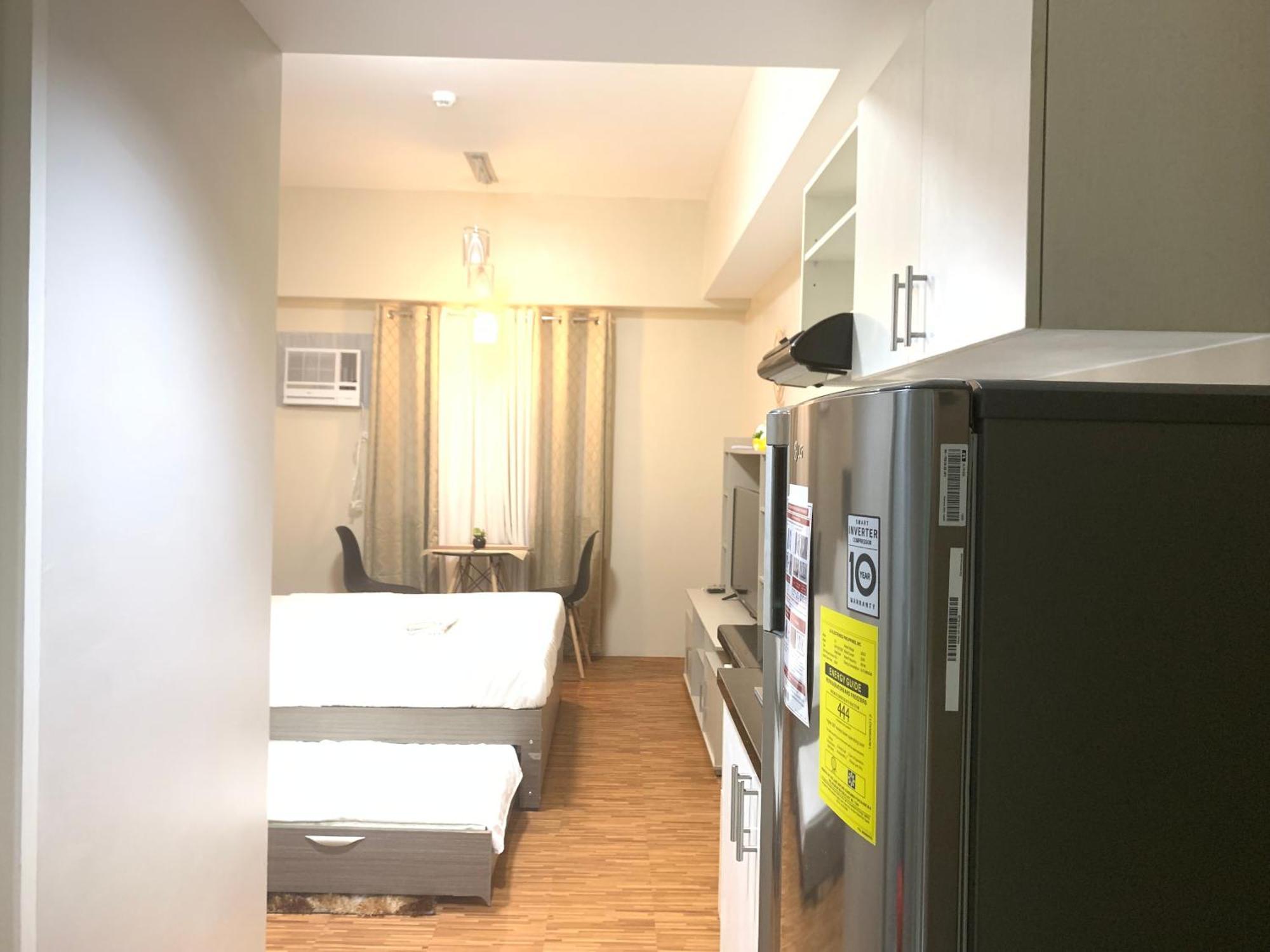 Luxanos Condo Place- Sunvida Tower Себу Экстерьер фото